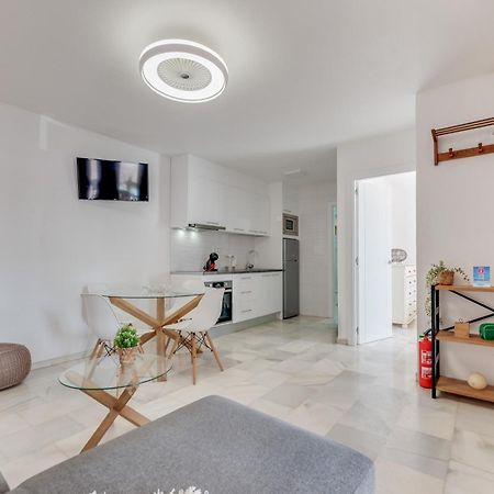 apartamento con amplio porche y bbq Benalmádena Esterno foto
