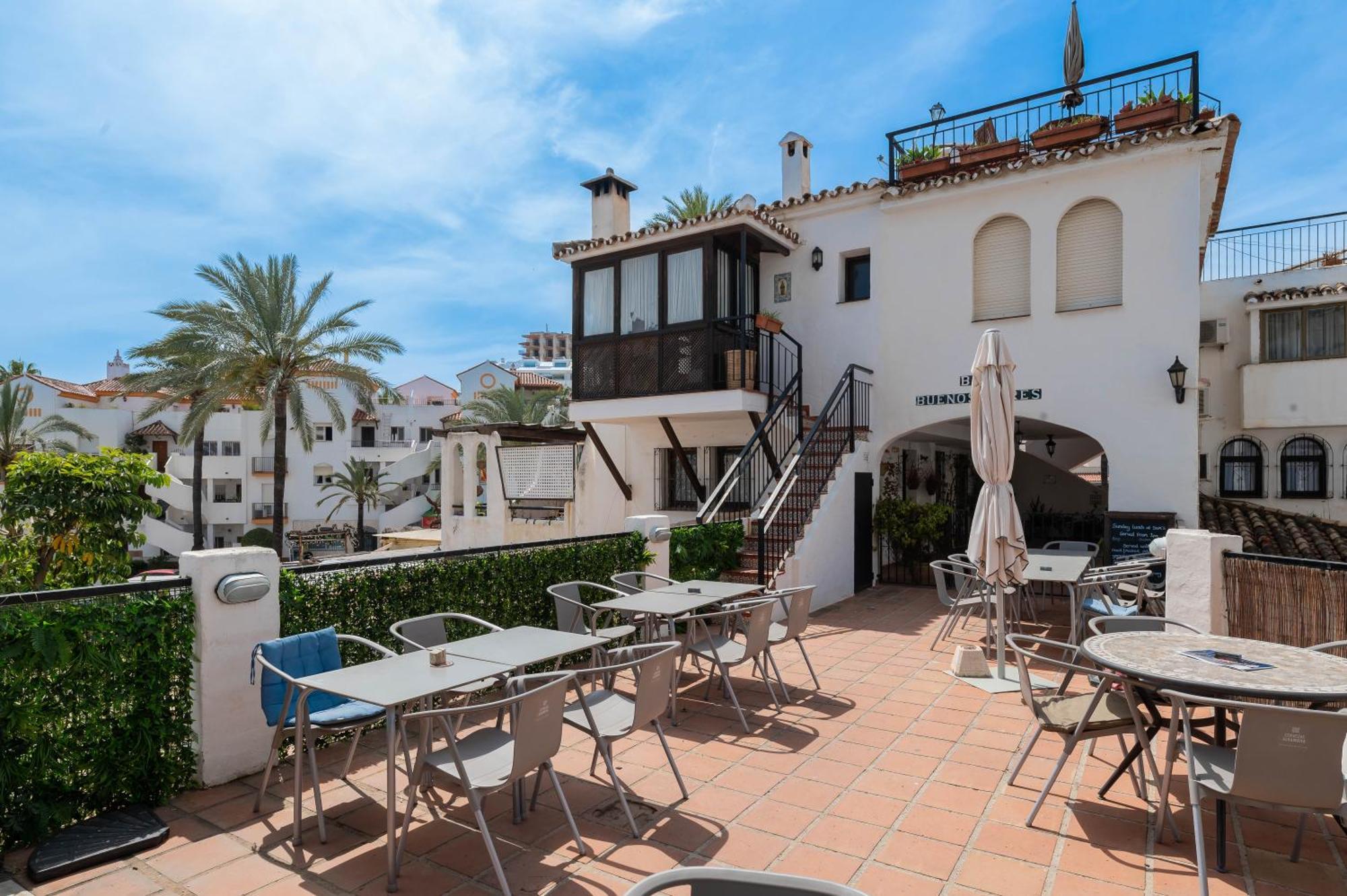 apartamento con amplio porche y bbq Benalmádena Esterno foto